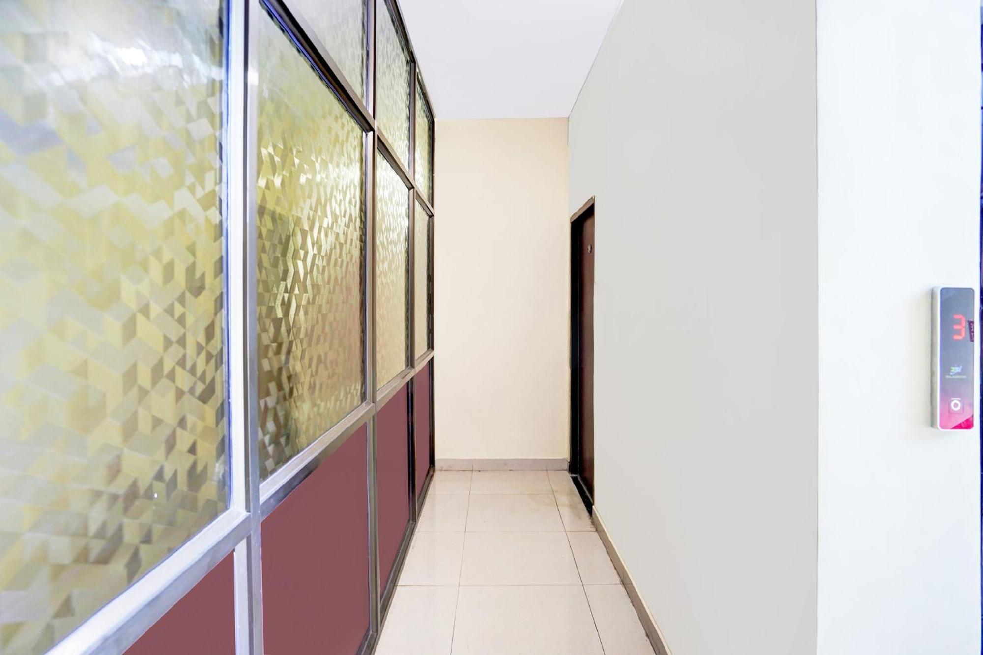 Super Hotel O Blw Kakarmatta Near Banaras Junction Varanasi Eksteriør billede