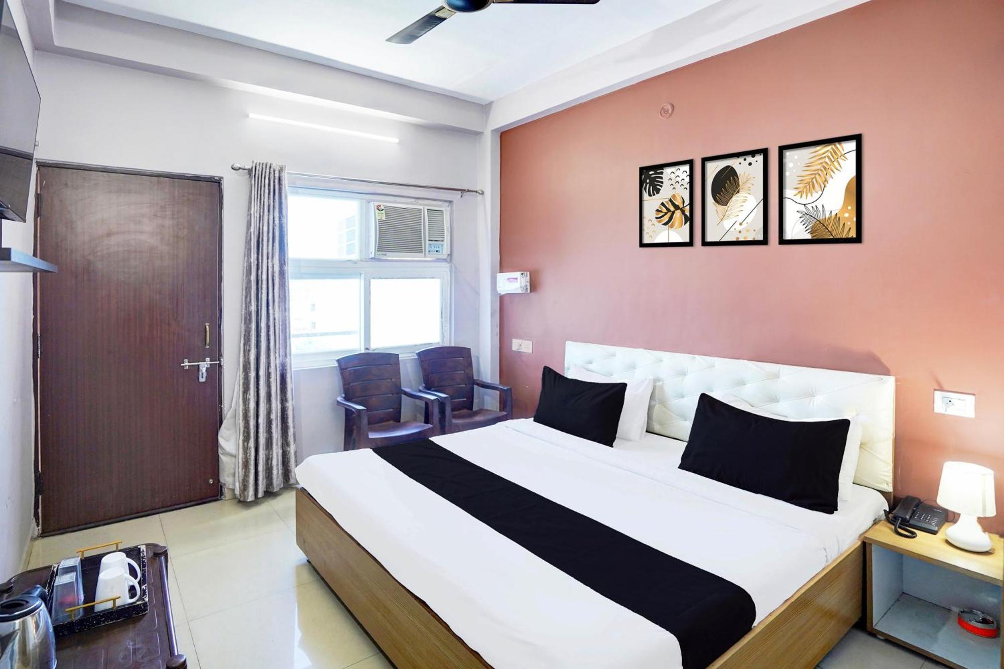 Super Hotel O Blw Kakarmatta Near Banaras Junction Varanasi Eksteriør billede